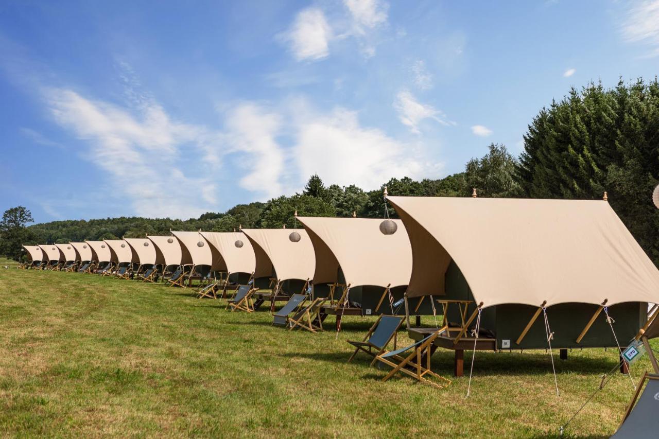 Glamping F1 Austrian Grand Prix Spielberg Bei Knittelfeld Exterior photo